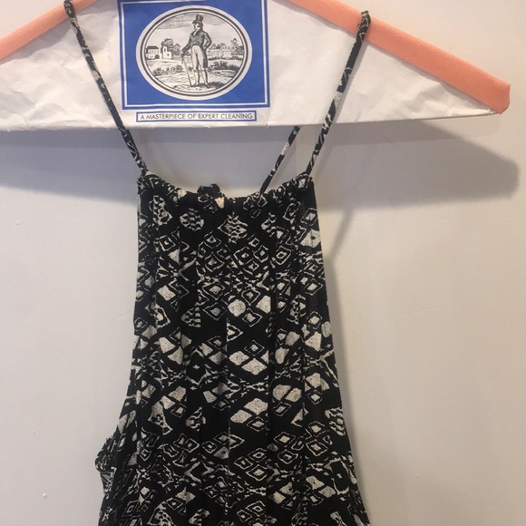 Black and white tank dress - Picture 3 of 5